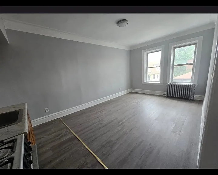 379 Sanford Ave #3 — Photo 5