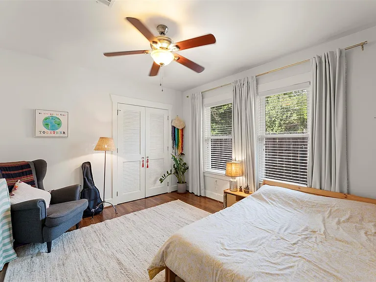 817 Gale St — Photo 24