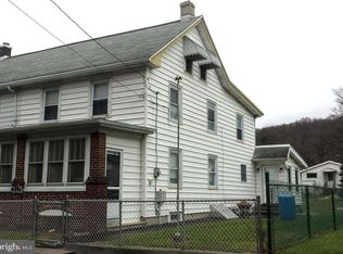 17 High Rd, Hegins, PA 17901