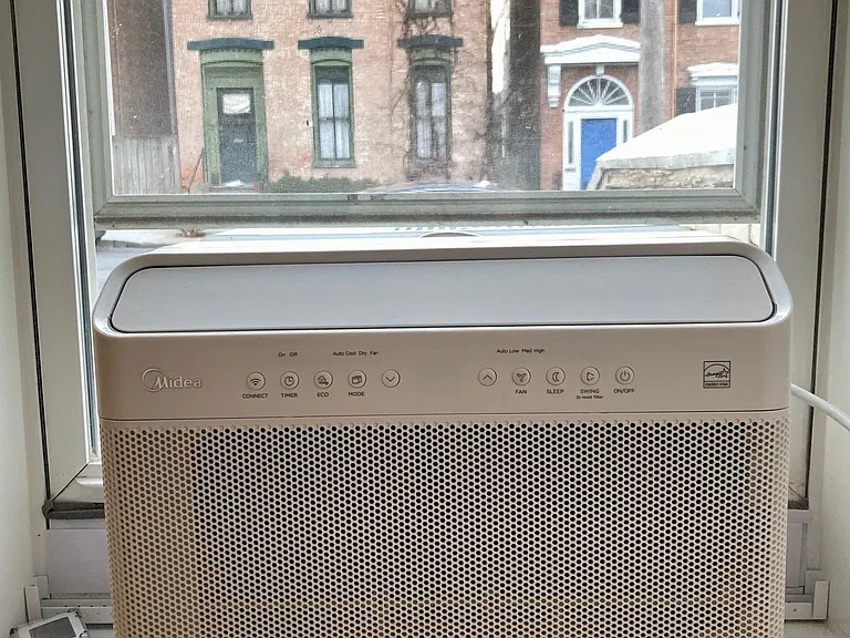 Silent AC on the first floor
