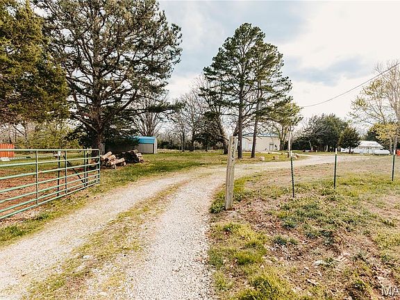 2nd image of 19219 133rd Hwy