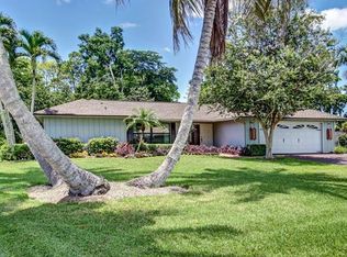 1707 Knights Ct, Naples, FL 34112