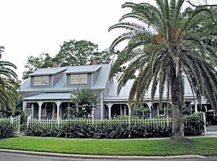 315 S 7th St, Fernandina Beach, FL 32034