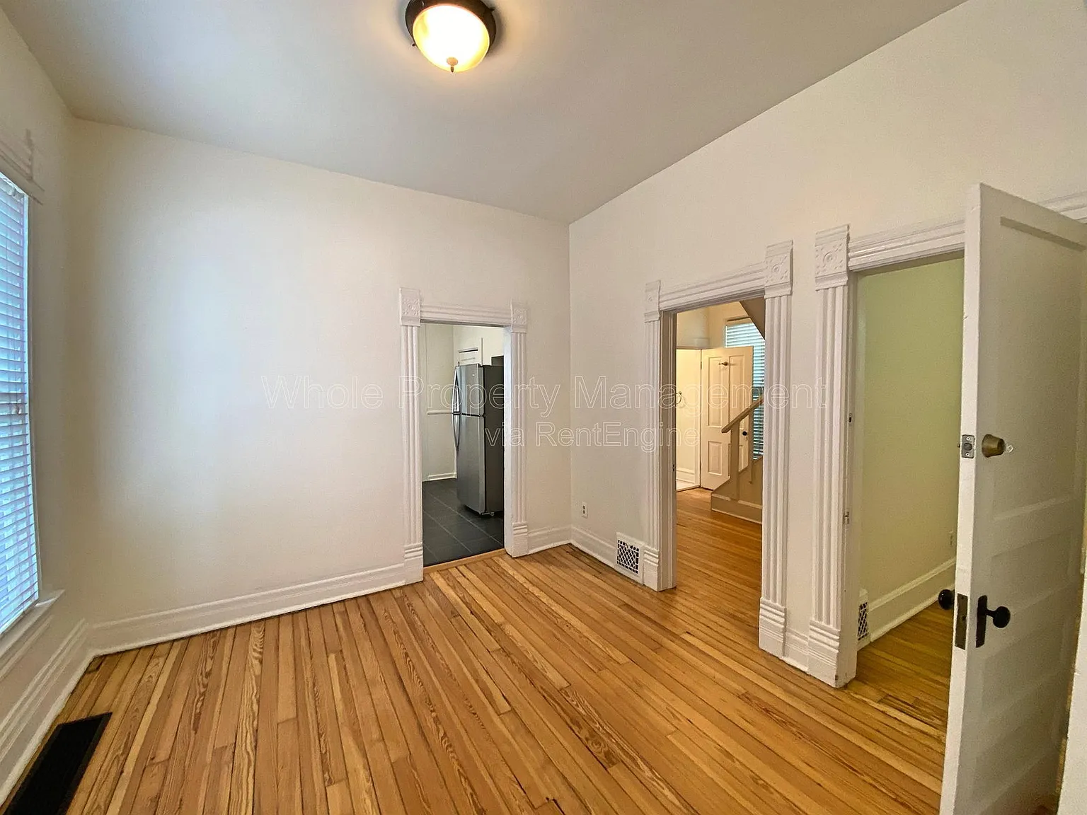 3 bed, 2.0 bath, 1136 sqft, $2,450 — Photo 4