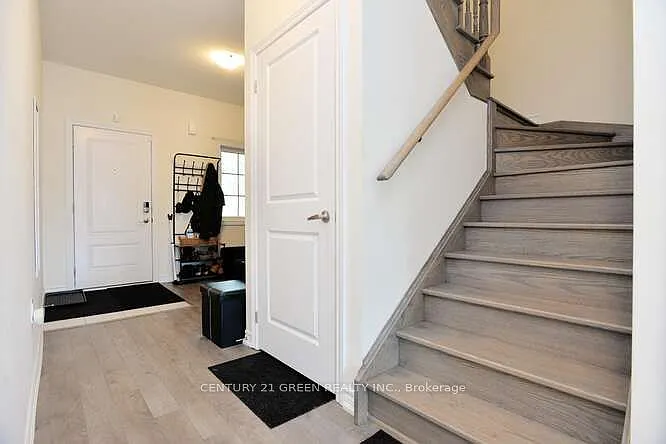 150 Winters Way — Photo 7