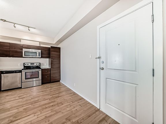 5th image of 9519 160th Ave NW #413