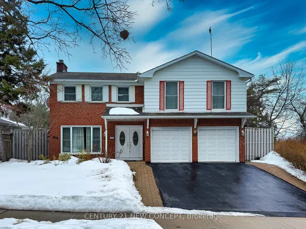 40 Farmview Cres, Toronto, ON M2J 1G4