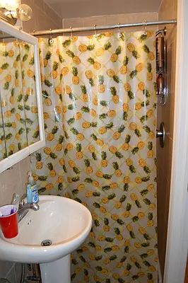 Rented by OvCo Realty | media 16