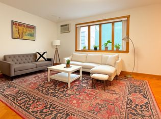 258 S 1st St APT 2B, Brooklyn, NY 11211