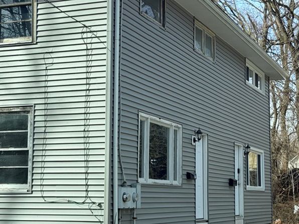 208 Barder Ave #208