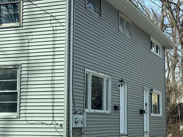 208 Barder Ave #208, Akron, OH 44305