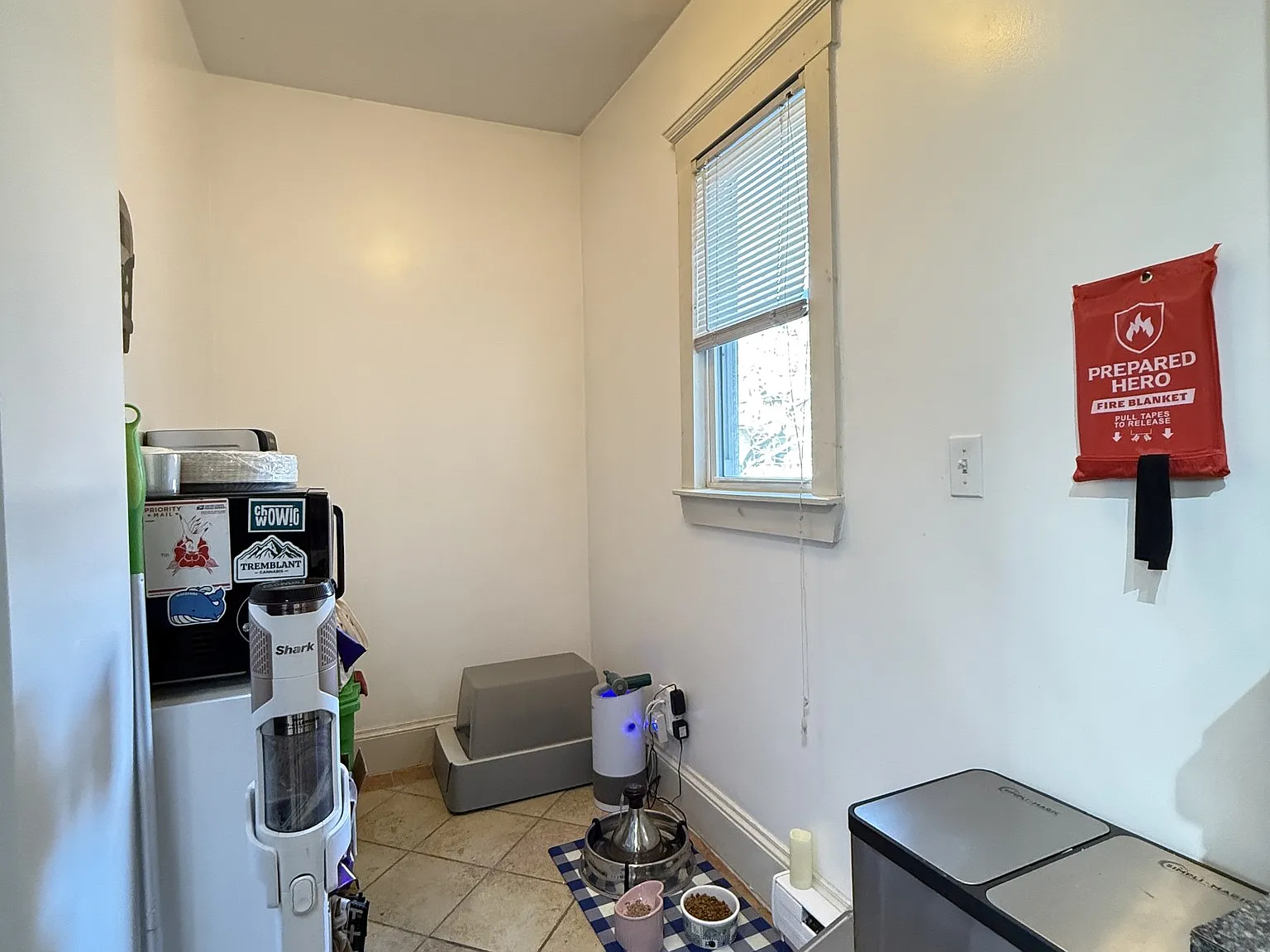 3 bed, 1200 sqft, $3,400 — Photo 4