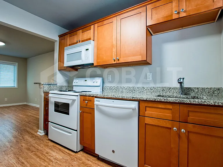 271 Glen Iris Dr NE #2A — Photo 5
