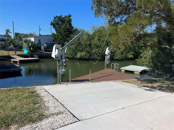 6836 Sea Ranch Dr #2, Hudson, FL 34667