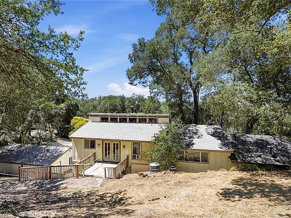 4th image of 8940 Ortega Rd