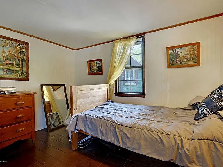 100 Breton Rd — Photo 18