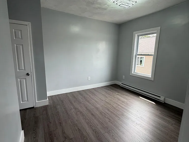 334 Admiral St #2 — Photo 7