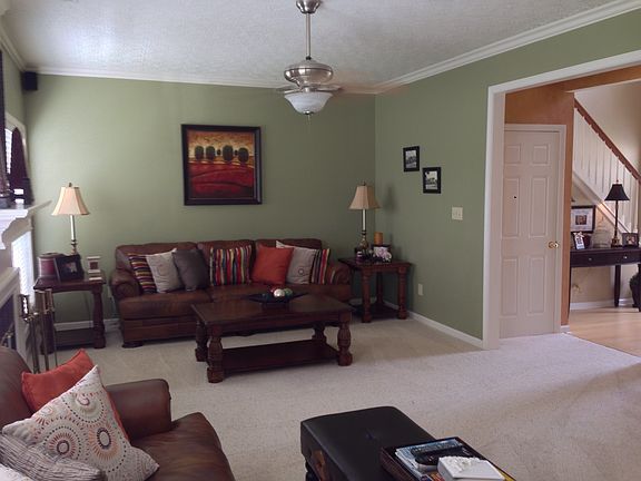 4th image of 512 Wellington Gardens Dr