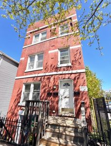 944 W 18th St, Chicago, IL, 60608