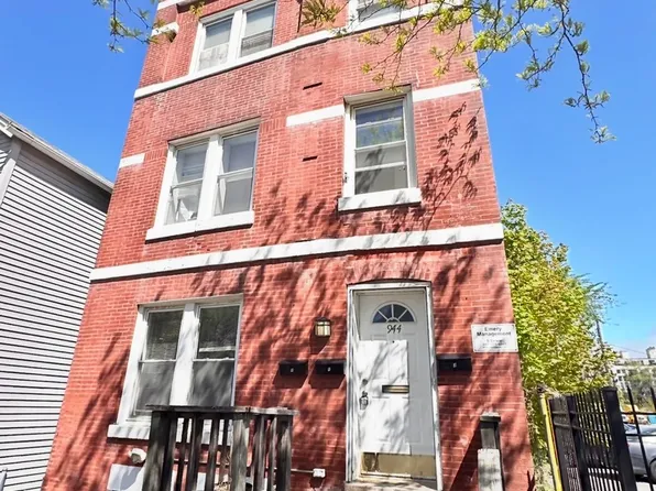 944 W 18th St, Chicago, IL 60608