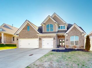 5761 Napa Valley Dr, Smyrna, TN 37167