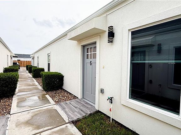 5th image of 1201 E Iris Ave