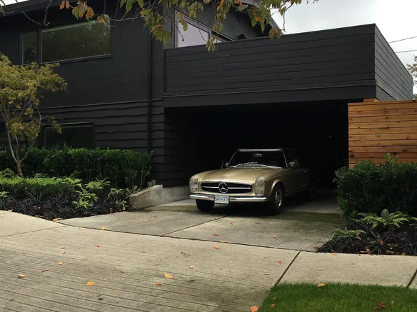 8330 Adera St, Vancouver, BC V6P 5E5
