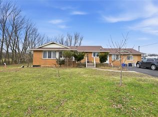 356 Mountain Rd, Grimsby, ON L3M 4E7
