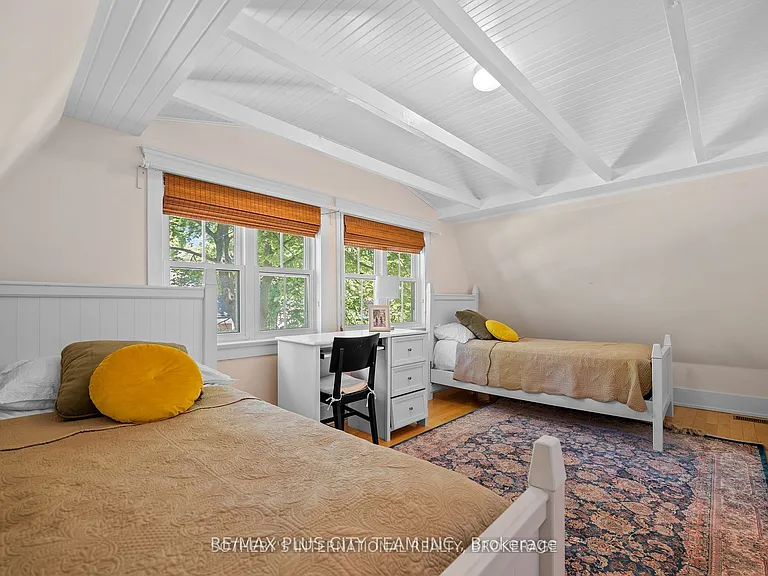 4 Wyckliffe Ave — Photo 23