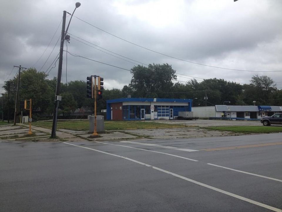 2nd image of 15401 S Park Ave