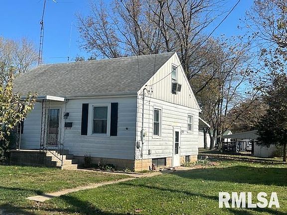 2nd image of 404 N Sullivan Ave