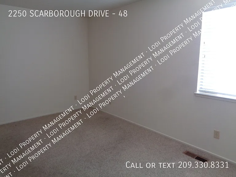 2250 Scarborough Dr #48 — Photo 10