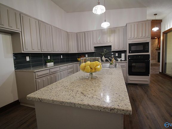 2nd image of 6316 Havenwood Dr SE