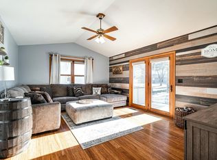 713 Pheasant Run, Watertown, WI 53094
