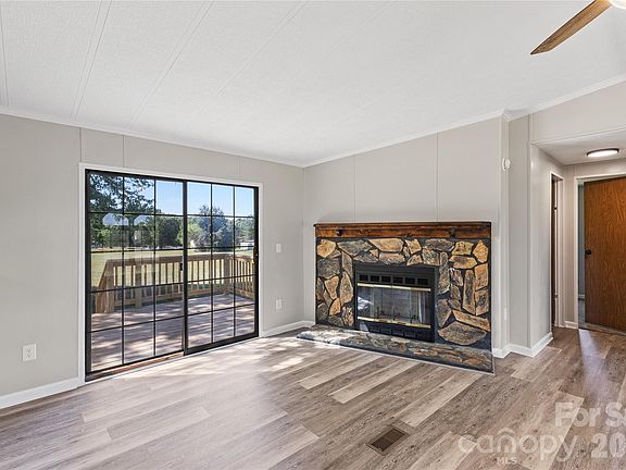4th image of 8511 Cloverfield Dr