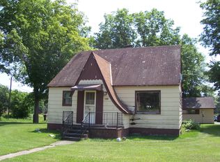 122 Main St, Gaastra, MI 49927