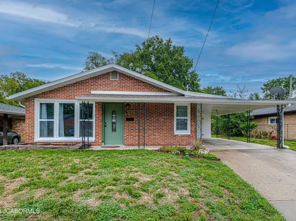 411 Donna Bella Pl, Jefferson City, MO 65109