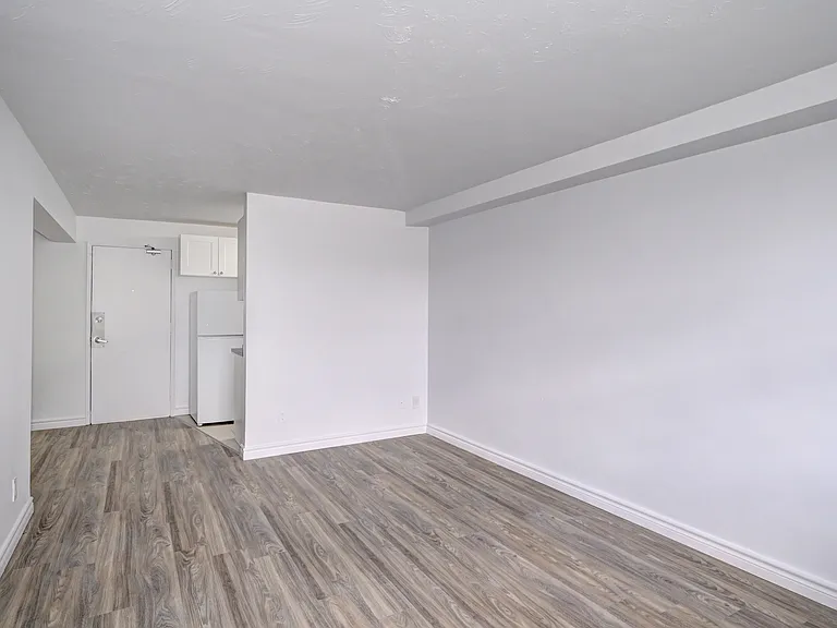 167 Morgan Ave — Photo 10