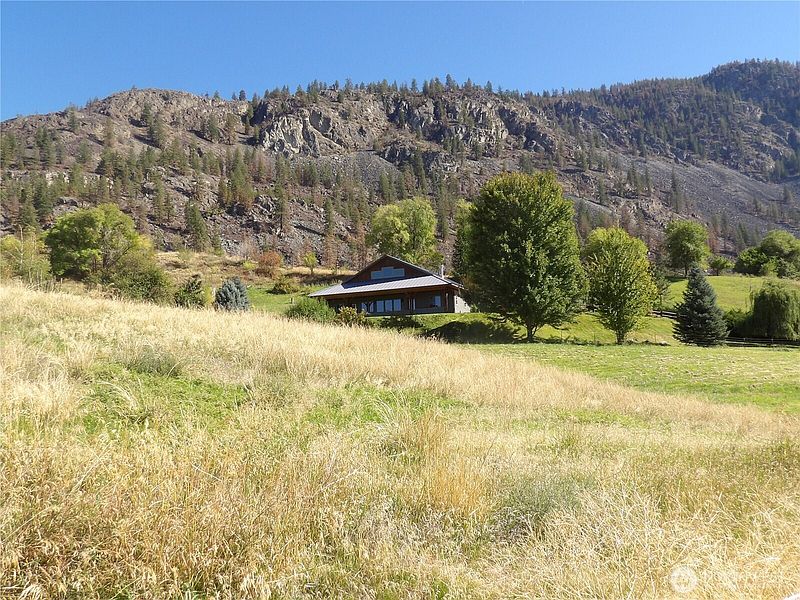 3rd image of 2132 Sinlakekin Road