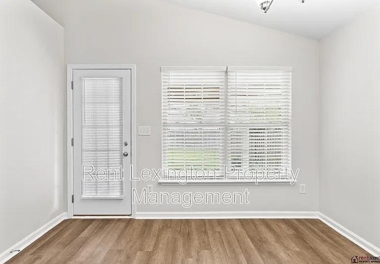 2297 Spurr Rd — Photo 12