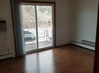 240 2nd Ave NE #9, Mayville, ND 58257