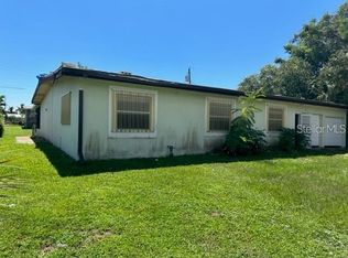 754 Conreid Dr NE, Pt Charlotte, FL 33952