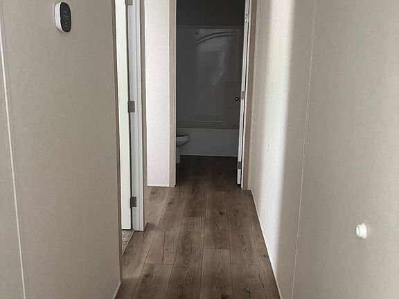 3rd image of 808 Stanley St #900