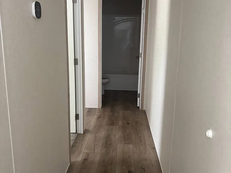 808 Stanley St #900 — Photo 3
