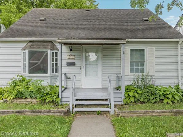 19950 Norborne, Redford, MI 48240