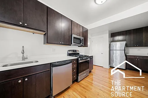 3428 W Parker Ave #1 Photo 1