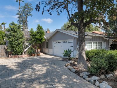22117 Ybarra Rd, Woodland Hills, CA, 91364
