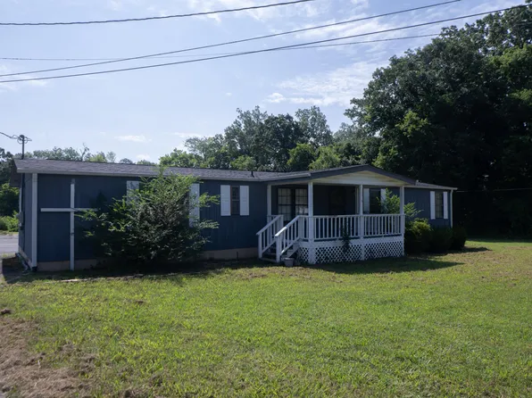 272 Walker Rd, Rossville, GA 30741