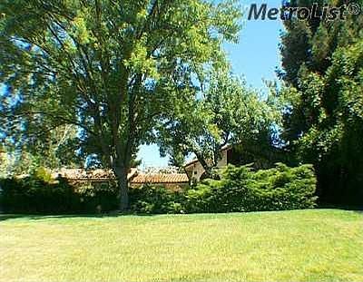 1st image of 11301 Valley Oak Dr
