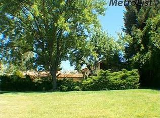 11301 Valley Oak Dr, Oakdale, CA 95361
